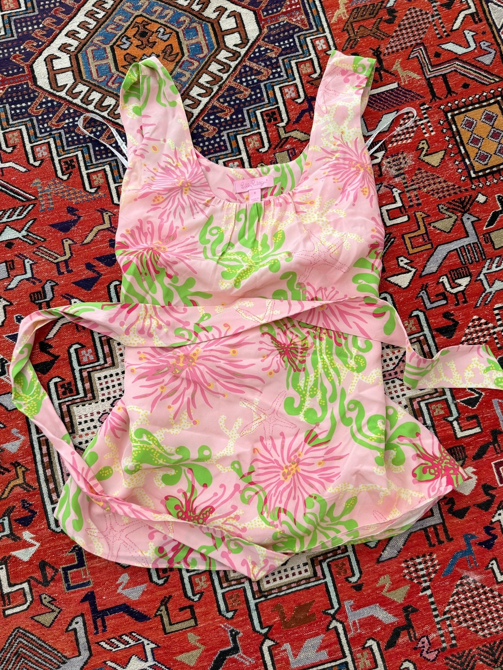 Lilly Pulitzer Cedar Pink Green Floral Silk Belted Tank Top Sleeveless Blouse 6